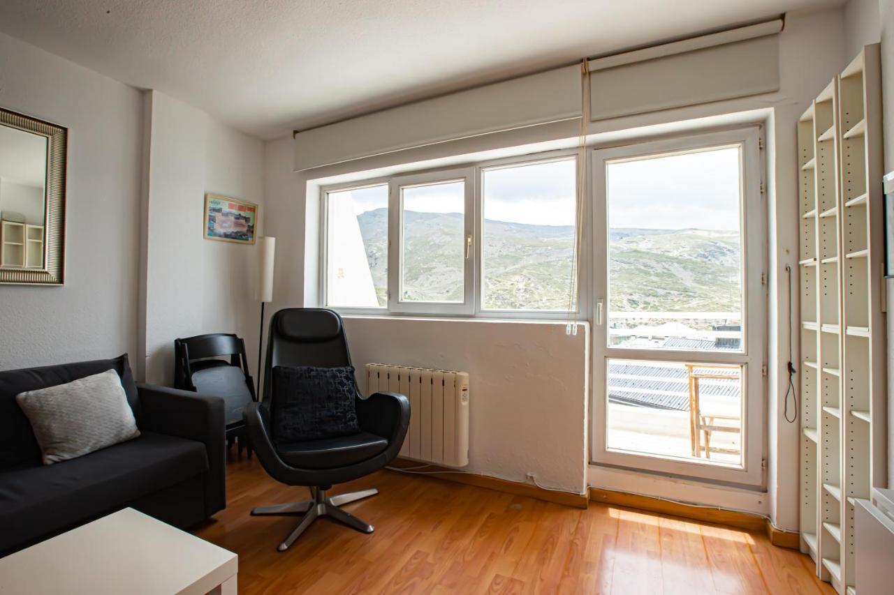 Holidays, Mont Blanc Estudio En Pradollano & Parking Serra Nevada Exterior foto
